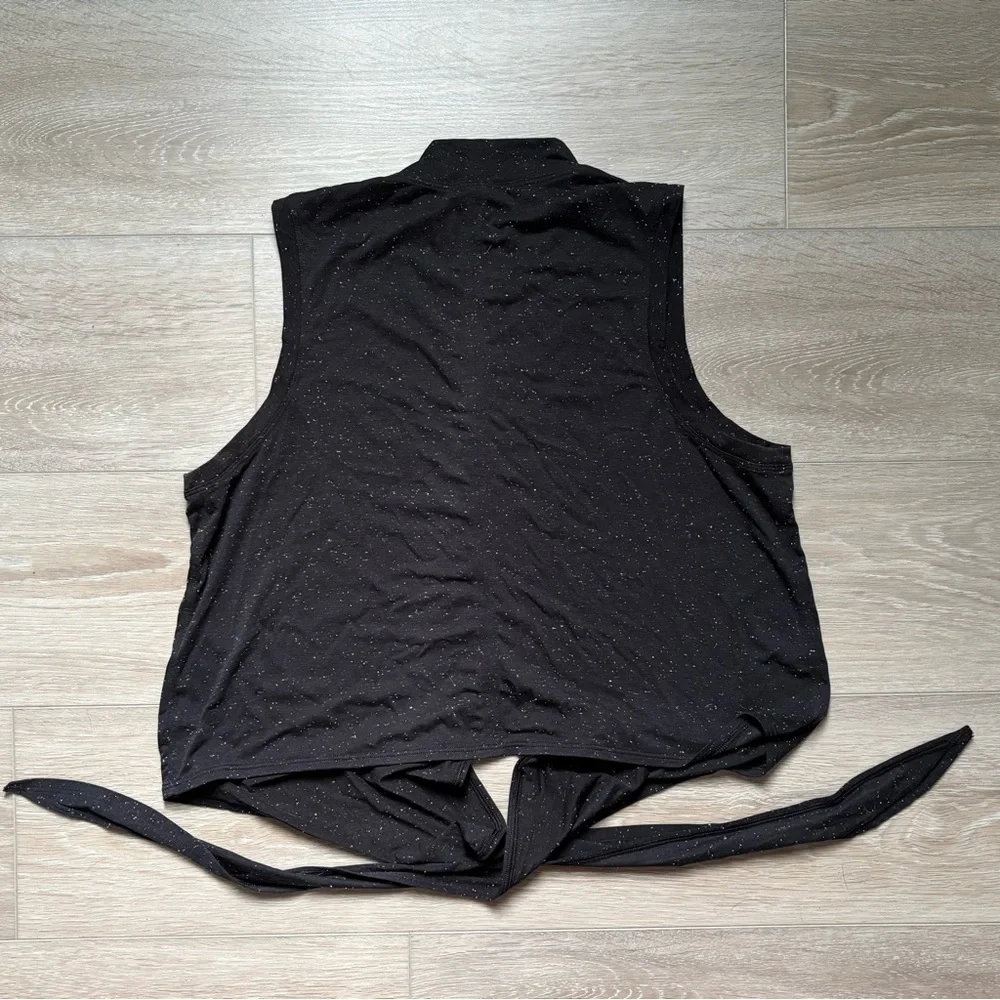 Lululemon TIME TO RESTORE MOCK NECK TANK - Picture 5 of 5